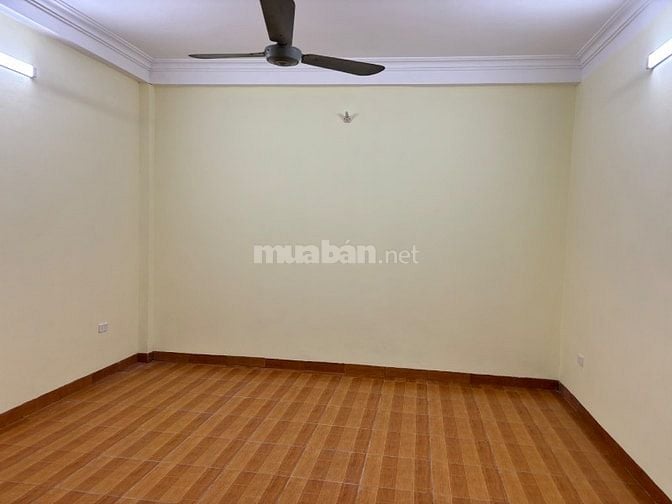 Cho thuê 4 căn hộ DT 35 m vuông riêng biệt 