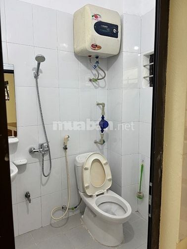 Cho thuê 4 căn hộ DT 35 m vuông riêng biệt 