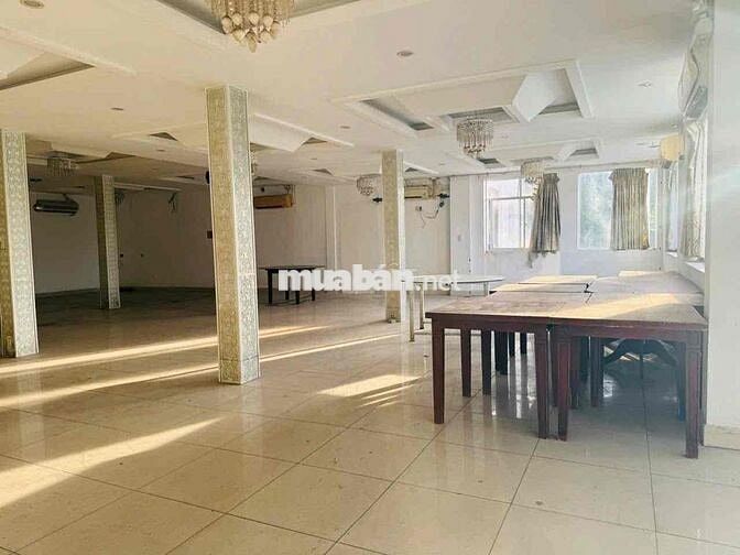 cho thuê văn phòng MT Nguyễn Văn Linh ngay cổng kcx tân thuận