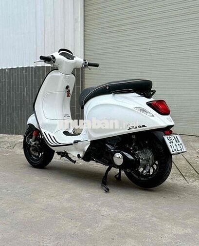 Vespa Sprint 125 đèn Led 2015 Bstp 9 chủ