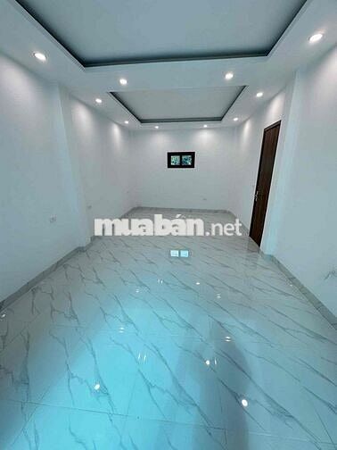 Nhà Giang Xá TT Trạm Trôi , 37m xây 4 tầng