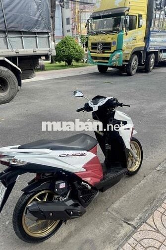 Vario mẫu củ Up Click Thái