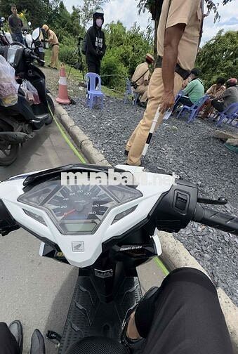 Vario mẫu củ Up Click Thái