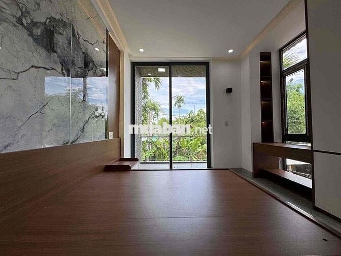 NHÀ 2 tầng kiệt oto Lê Ngô cát, sát đường chính, 103m2 3,2 ty