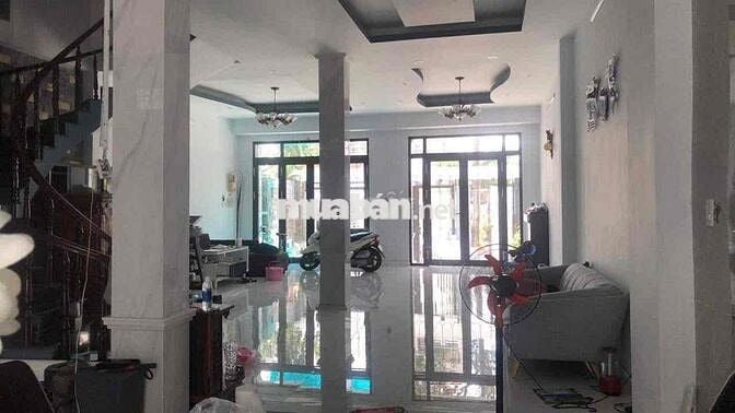 Bán nhà 7x20m xd 4 tầng KDC CoNic