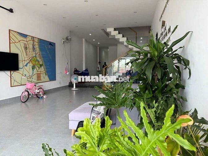 CHO THUÊ NHÀ NGUYÊN CĂN 3 TẦNG MT PHÙ HỢP CHO NGƯỜI NƯỚC NGOÀI