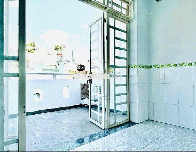 Bán nhà 4 tầng hẻm trước nhà 5m đường Nguyễn Tư Giản Phường 12 Gò Vấp