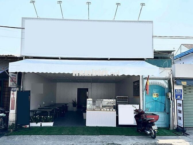 Cần Sang lại quán ăn ngang 6x30, có 4 phòng cho thuê