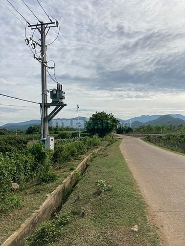 CẦN BÁN ĐẤT DIỆN TÍCH LỚN TẠI MỸ SƠN,NINH SƠN,NINH THUẬN (KHÁNH HÒA)C