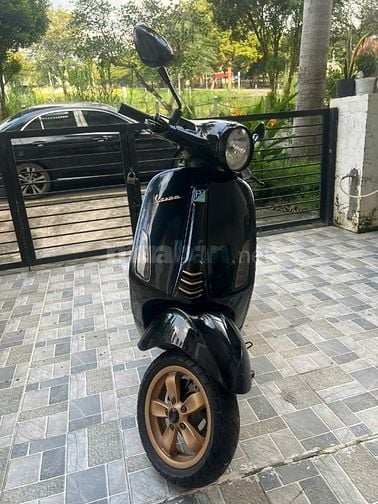 Cần bán Vespa Primavera 125cc 2014 