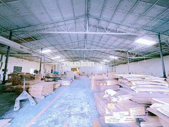 Cho thuê xưởng sản xuất giá tốt gần khu CN Tân An 6000m/60tr
