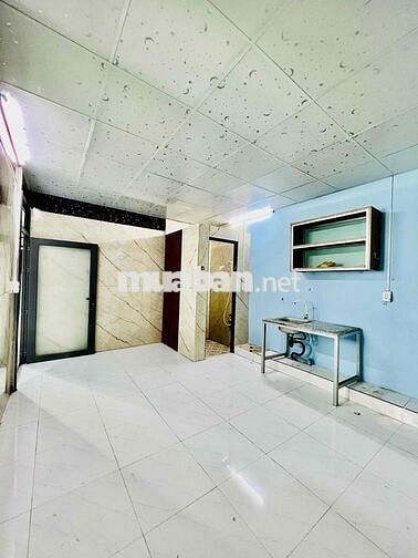 Phòng Trọ Thạnh Xuân 38, DT 25m2 Nhà Vệ Sinh Riêng Có Kệ Bếp