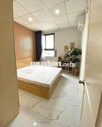 Bán căn hộ + nội thất tronh nhà