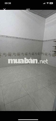 nhà trệt lửng 2pn 1 kính 1 hởi đg nhựa 7 m