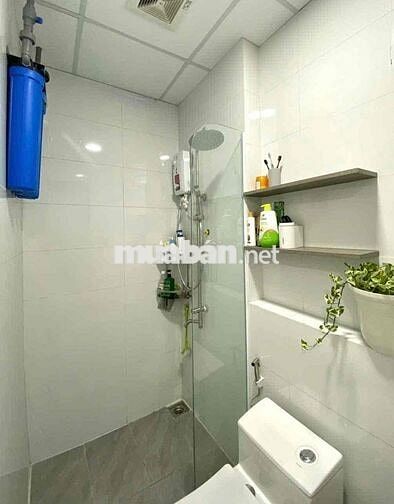 Bán căn hộ + nội thất tronh nhà