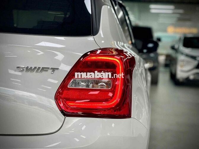 🚘 Suzuki Swift 2023 - Cá Tính - Siêu Lướt