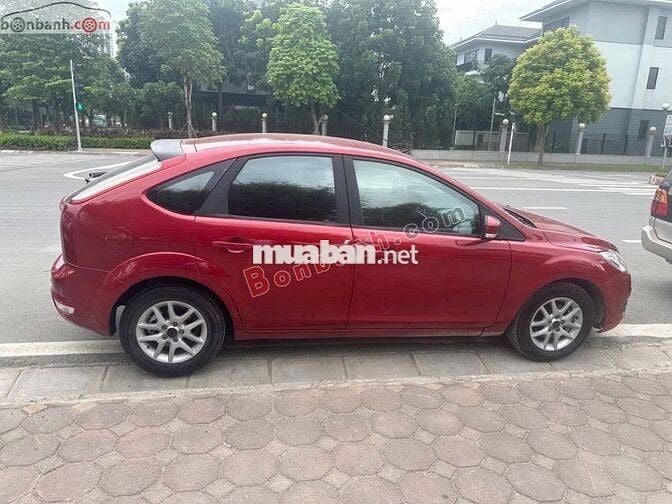 Ford Focus 1.8 AT 2010