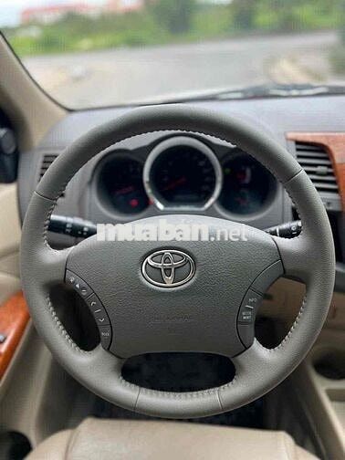 Toyota Fortuner 2012 2.7V 4x4 AT - 100000 km