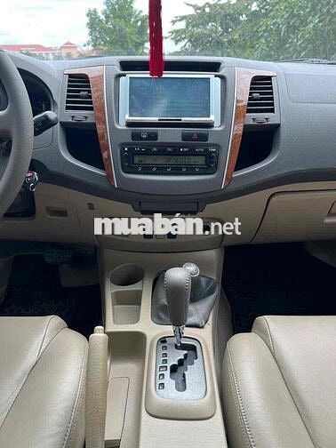 Toyota Fortuner 2012 2.7V 4x4 AT - 100000 km