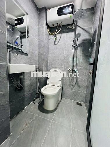 BÁN CĂN HỘ TẬP THỂ TẦNG 2 TẬP THỂ THÀNH CÔNG - BA ĐÌNH  DT: 85M