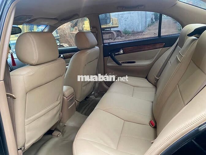 Daewoo Magnus 2006 màu đen