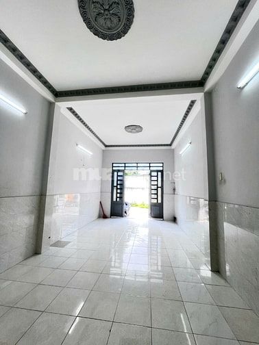 NHÀ MẶT TIỀN THẠNH XUÂN 13. (1 Trệt. 1 Lầu. 3 P. Ngủ ) 4.2 tỷ