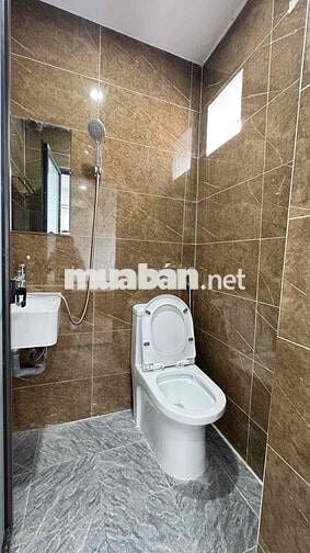 HÀNG HIẾM! TẬP THỂ MẶT ĐƯỜNG NGUYỄN CHÍ THANH - VIEW HỒ NGỌC KHÁNH - Ô