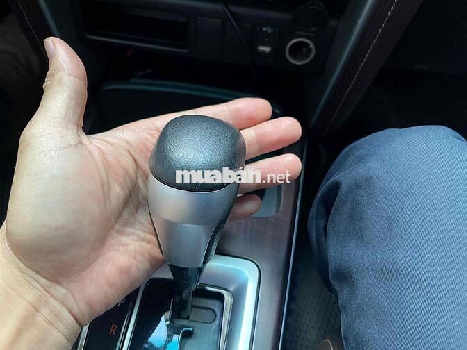 Toyota Fortuner 2018 2.7V 4x2 - 81000 km