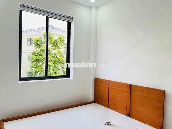 1 PHÒNG NGỦ LÂU RỒI MỚI TRỐNG - NGAY HÀNG XANH