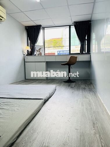 Studio cửa sổ to đầy đủ nội thất gần Lotte, trường TĐT, NTT