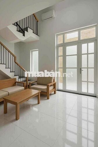 MUA 1 ĐƯỢC 2-NHÀ KIỆT NGUYỄN NHƯ HẠNH-HOÀ MINH