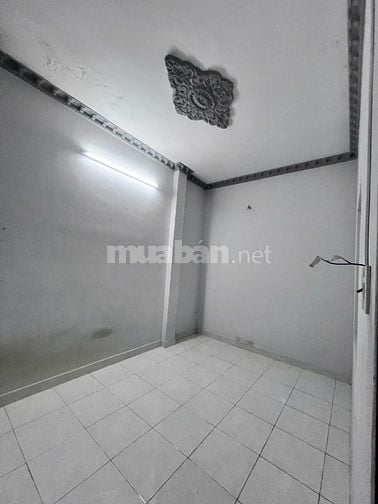 NHÀ MẶT TIỀN THẠNH XUÂN 13. (1 Trệt. 1 Lầu. 3 P. Ngủ ) 4.2 tỷ