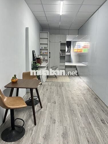 Studio cửa sổ to đầy đủ nội thất gần Lotte, trường TĐT, NTT