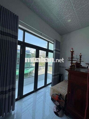 Bán Nhà 2 Tầng Veiw xéo biển Phạm Văn Đồng Nha Trang,