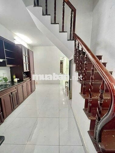 Cho Thuê Nhà 1 Trệt 1 Lầu 3PN Mặt Tiền Đường Số Tân Quy Quận 7