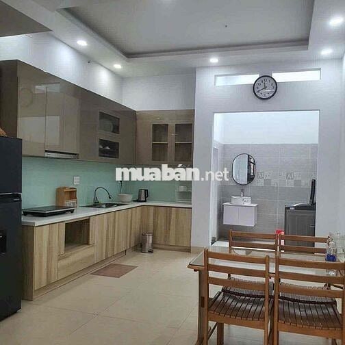 NHÀ TX25 ( FULL NỘI THẤT ) TRỆT LẦU 3PN 3WC. SÂN XE HƠI
