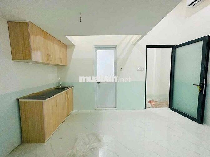CHÍNH CHỦ BÁN CHDV ĐANG FULL PHÒNG 4,4x26m THU NHẬP 50tr 1/TH