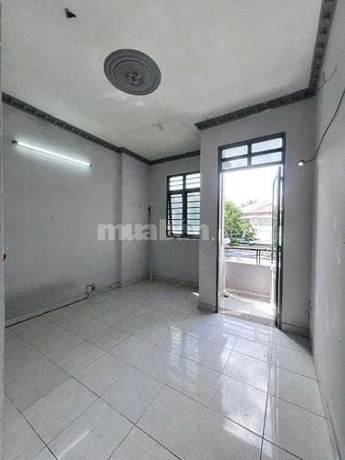 NHÀ MẶT TIỀN THẠNH XUÂN 13. (1 Trệt. 1 Lầu. 3 P. Ngủ ) 4.2 tỷ