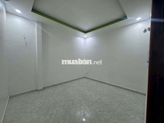 NHÀ FULL NỘI THẤT NGAY CHỢ BÌNH TRIỆU, GẦN ĐH LUẬT 80M2 Ở GĐ, NHÓM BẠN