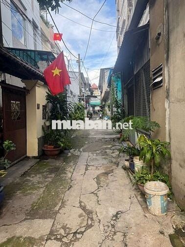 NHÀ FULL NỘI THẤT NGAY CHỢ BÌNH TRIỆU, GẦN ĐH LUẬT 80M2 Ở GĐ, NHÓM BẠN