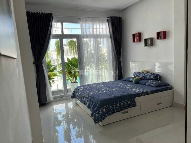 Chính chủ bán nhà hẻm đường Hồ Bá Kiện, Phường 15, Quận 10, TP.HCM