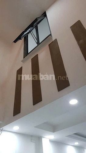 Chính chủ bán nhà hẻm đường Hồ Bá Kiện, Phường 15, Quận 10, TP.HCM