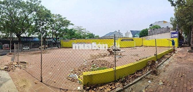 Cần bán đất 618m² (377m² thổ cư) tại Phú Thọ, Thủ Dầu Một