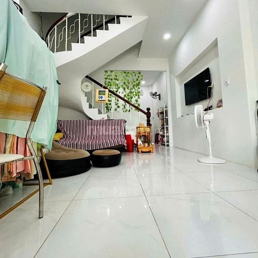 HXH đối diện Emart Phan Văn Trị, 4 tầng, mở VP, KD - chỉ hơn 8 tỷ 