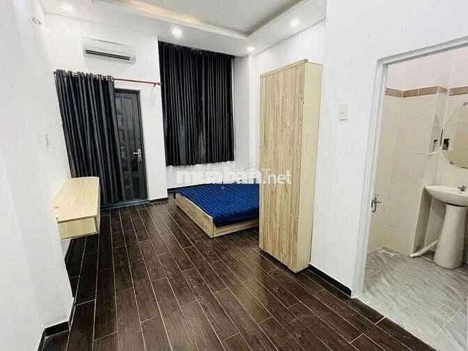 Bán căn nhà nguyễn xí HXH khu cao tầng- 3PN- oto tận cửa