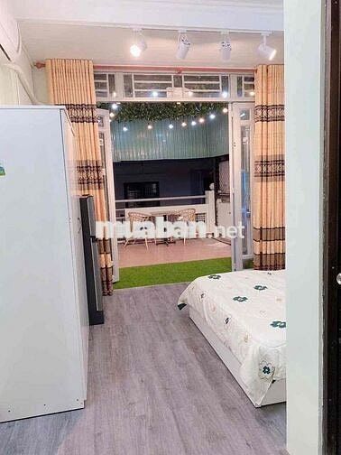 CHÍNH CHỦ CHO THUÊ STUDIO BAN CÔNG RỘNG 32 FULL TIỆN NGHI QUẬN 1