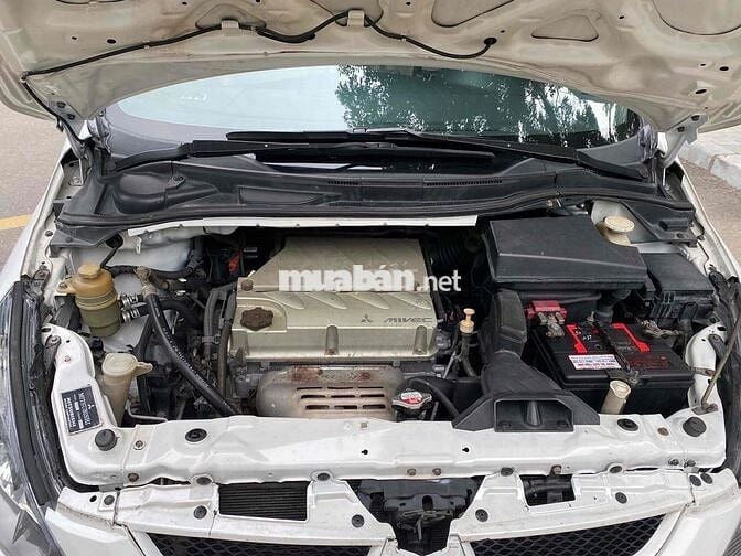 Mitsubishi Grandis 2006 2.4 AT - 1568 km