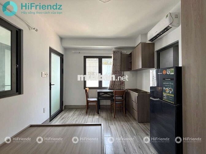 Căn hộ cửa sổ trời full nội thất mới , nhà thang máy sát bên dh y dược