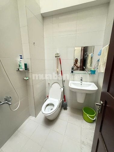 Bán nhà 4 tầng lầu, 107/6 Phạm Phú Thứ, P.11, Tân Bình