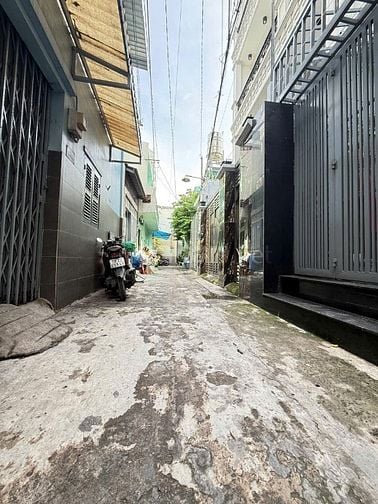 Bán nhà 4 tầng lầu, 107/6 Phạm Phú Thứ, P.11, Tân Bình